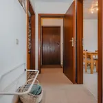 Daniele By Interhome