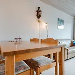 Daniele By Interhome